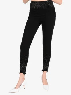Ad'Oro Pantaloni donna push-up con borchie e finale sfrangiato