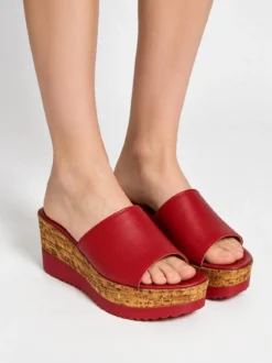 Andrea Pierago Ciabatte donna in pelle con zeppa e plateau - rosso