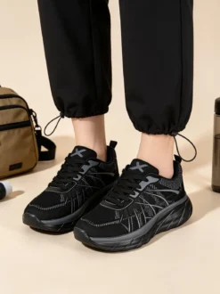 Axa Shoes Sneakers sportive da donna stringate - nero