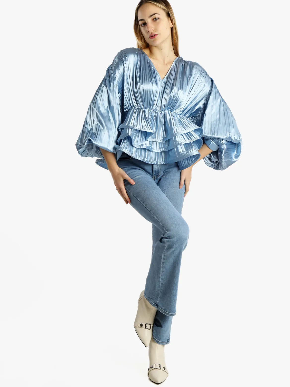 Azaka Blusa donna plissetata con balze sul finale