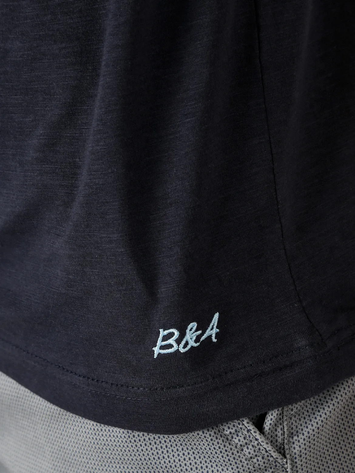 Baci & Abbracci T-shirt da uomo in cotone con bottoncini - blu scuro