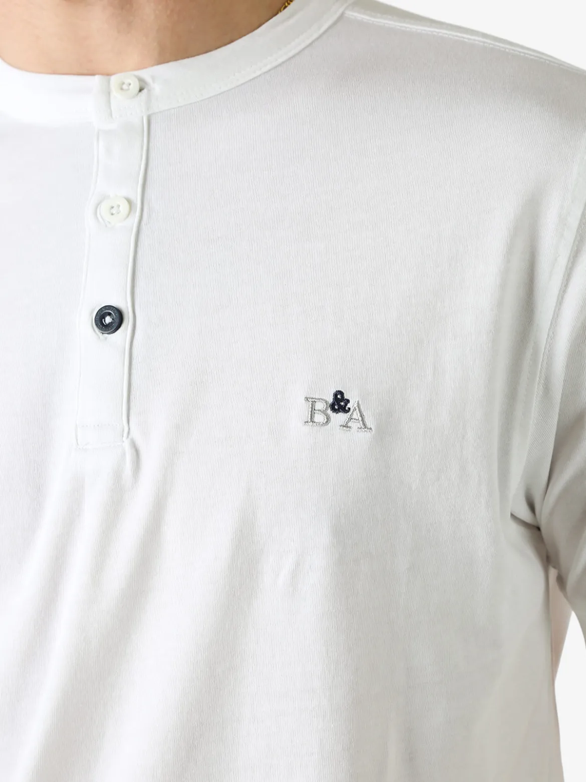 Baci & Abbracci T-shirt da uomo in cotone con bottoncini sullo scollo - bianco