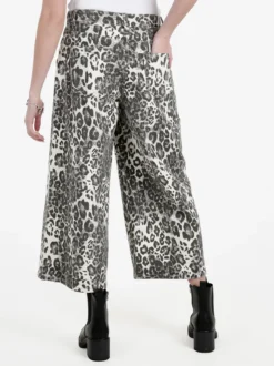 Baseventi Pantaloni donna animalier a gamba larga