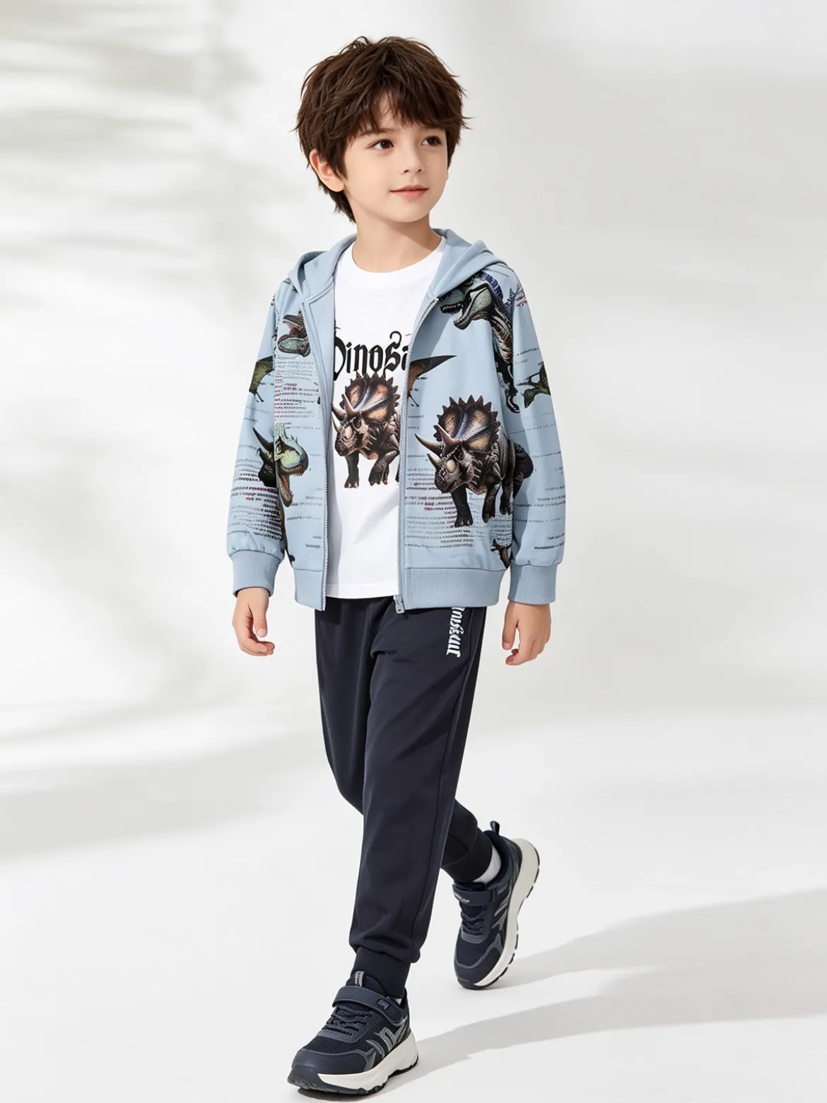 Boys & Style Completo tuta 3 pezzi da bambino con cappuccio e zip - azzurro