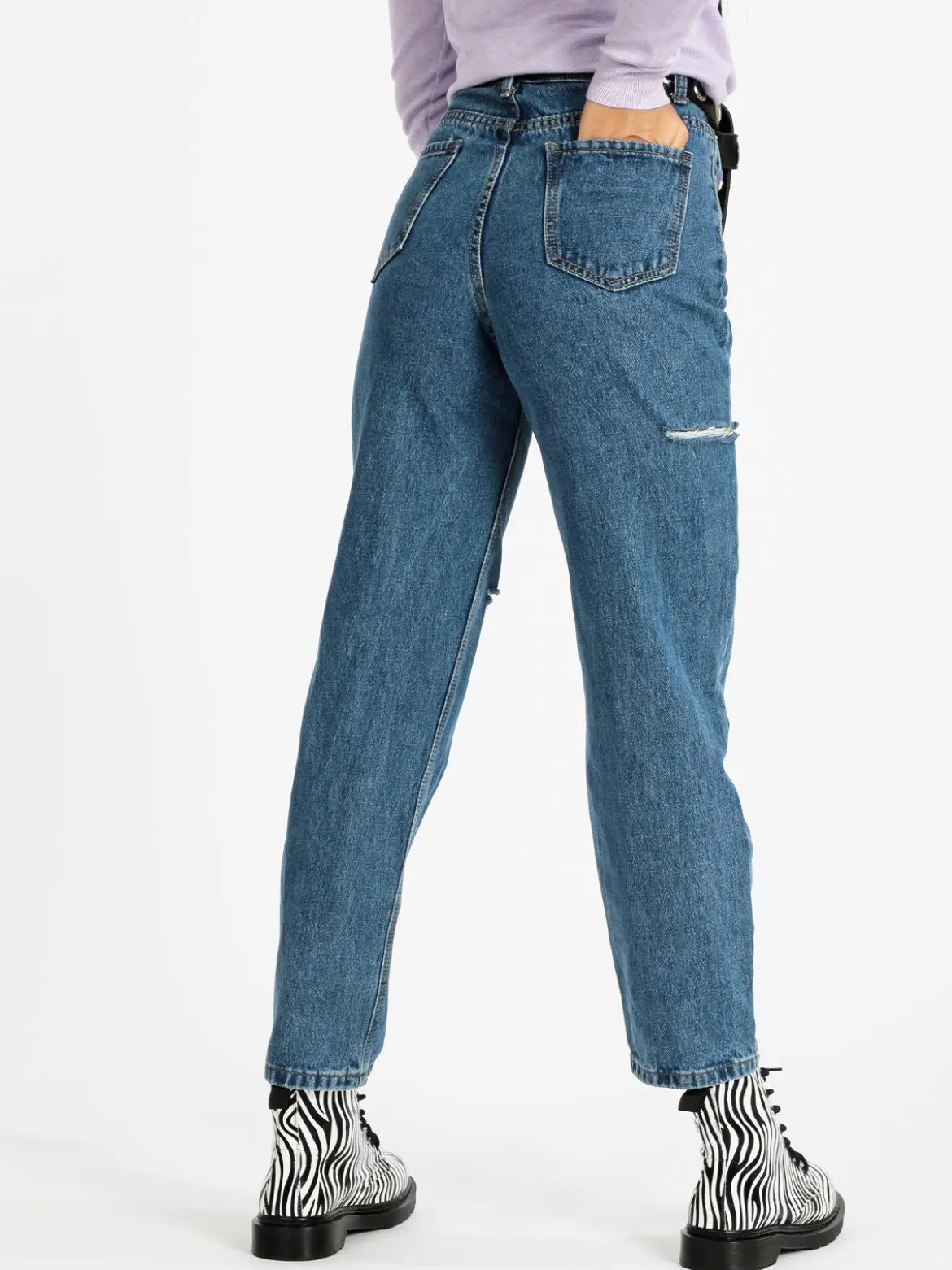 C'Est Monique Jeans baggy con strappi