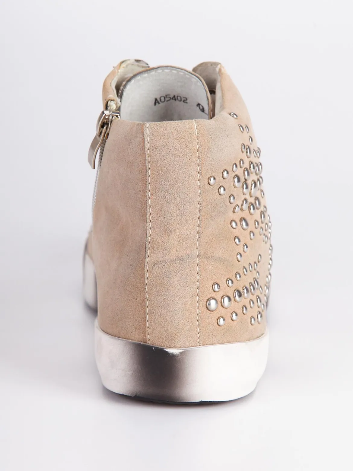 Faxter Sneakers stringate con borchie
