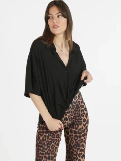 Floria Camicia donna oversize con nodo a maniche corte