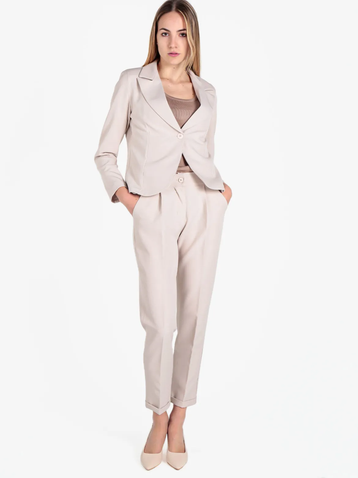 Frenetika Pantaloni classici da donna con risvolto