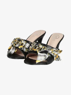 Galia Sabot donna con tacco