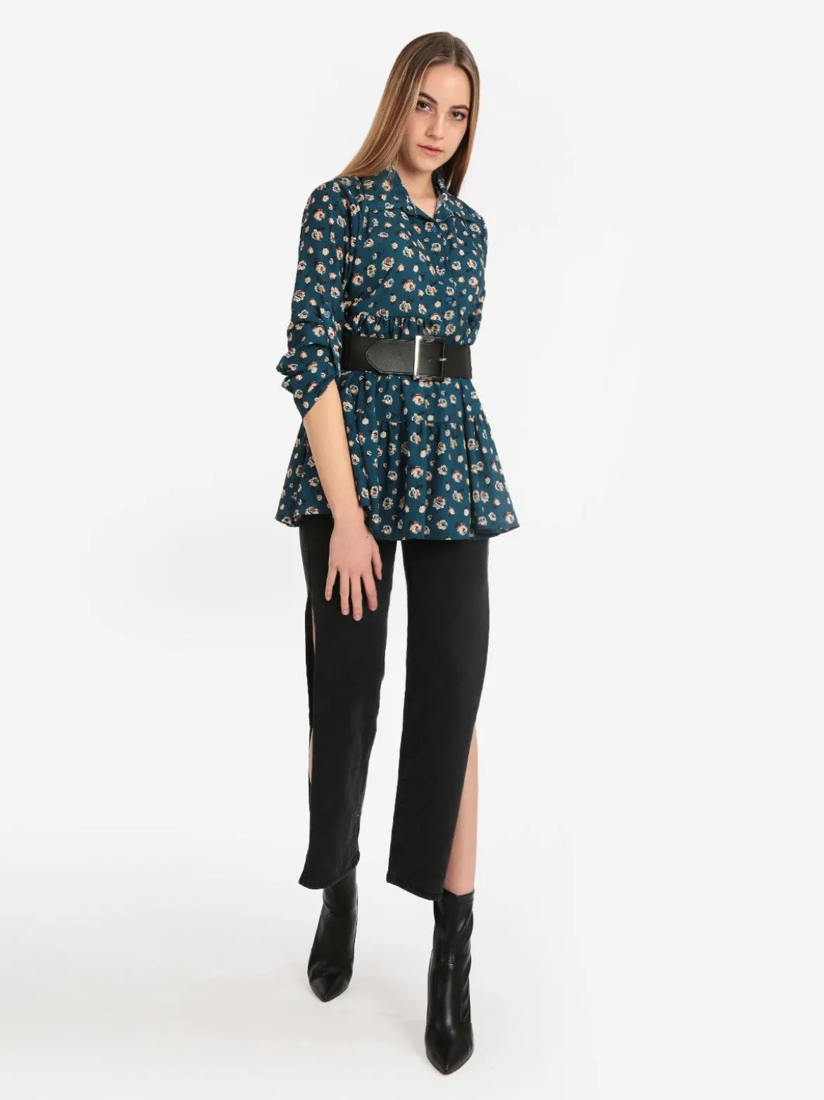 Ghiaccio&Limone Jeans nero push up con spacchi profondi laterali