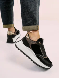 Gian Marco Venturi Sneakers donna stringate con platform - nero