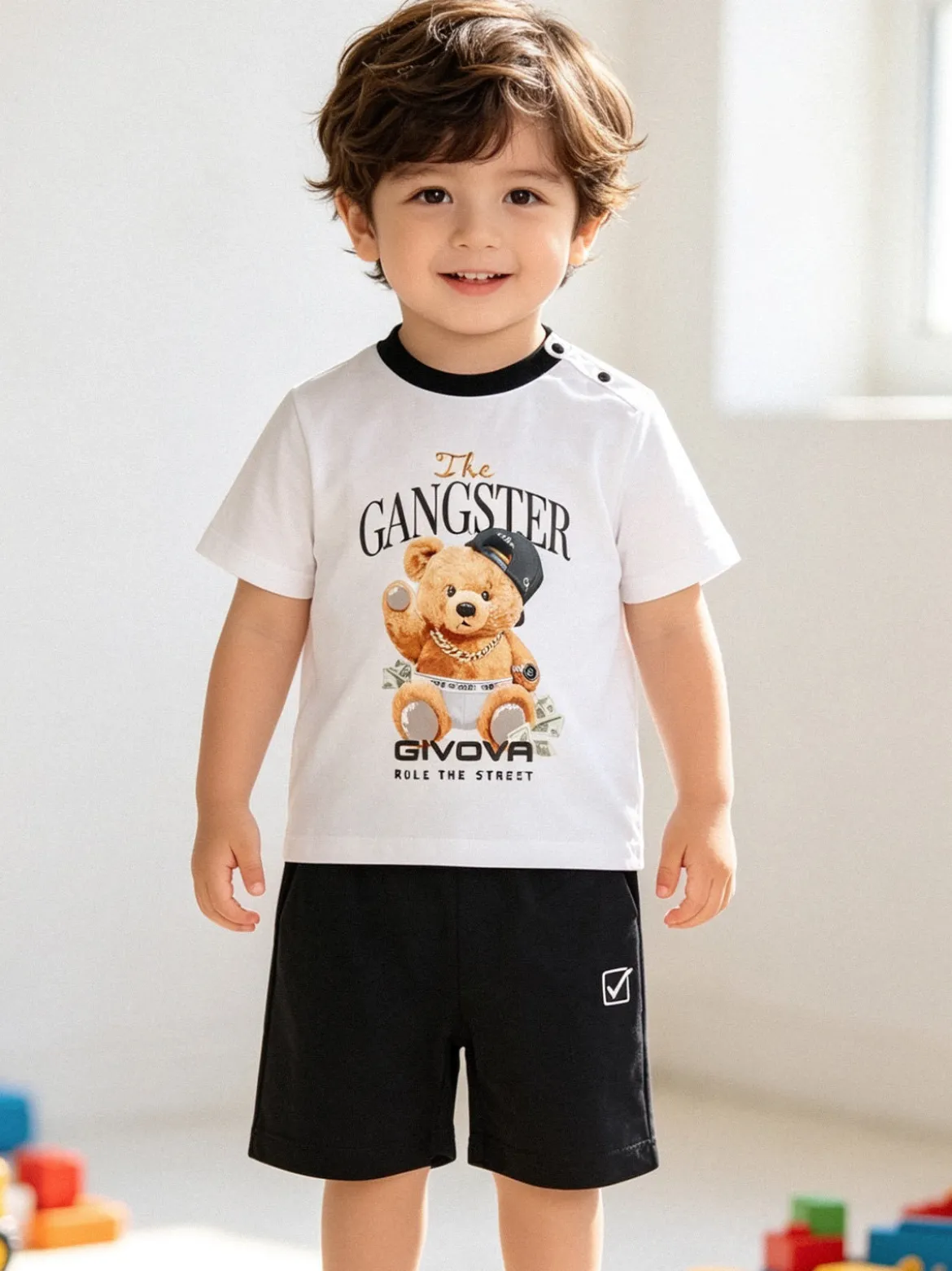 Givova Completo corto da neonato in cotone con t-shirt orsacchiotto e shorts - bianco