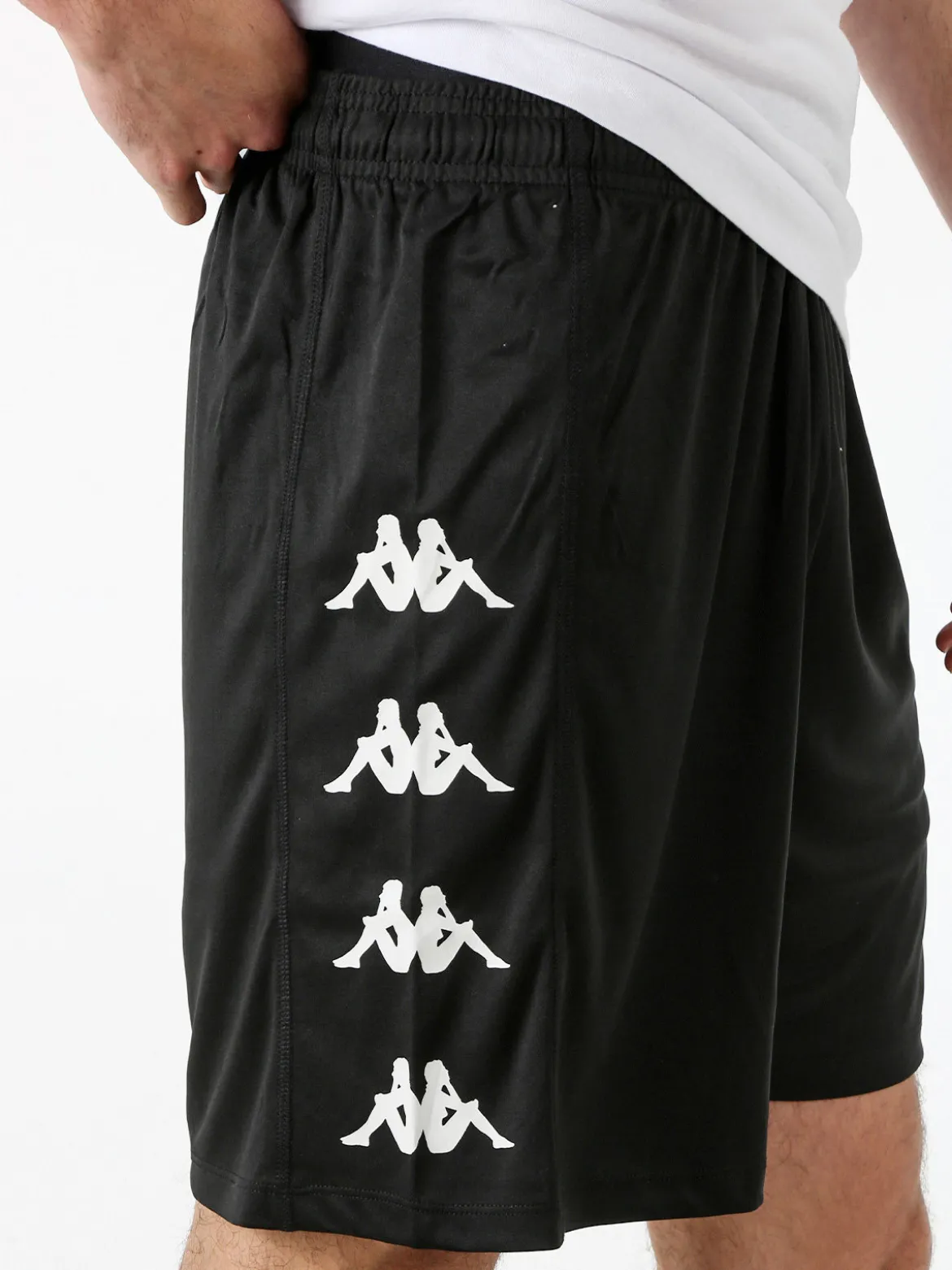 Kappa Bermuda sportivi da uomo con logo - nero