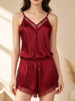 Lovelx Pigiama tuta donna effetto raso con pizzo