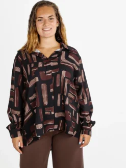 Miss E Co Camicia donna fantasia a maniche lunghe con scollo a V linea curvy - marrone