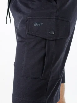 Rifle Bermuda da uomo in felpa con tasconi laterali - blu scuro