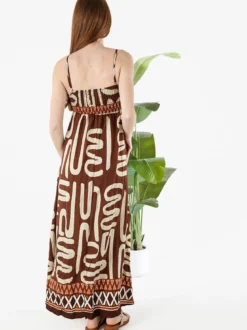 Solada Abito lungo da donna in viscosa con stampe e spalline strette - marrone