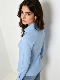 Solada Camicia da donna elasticizzata a maniche lunghe - azzurro