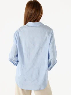 Solada Camicia donna in cotone a maniche lunghe con bottoni coperti - azzurro
