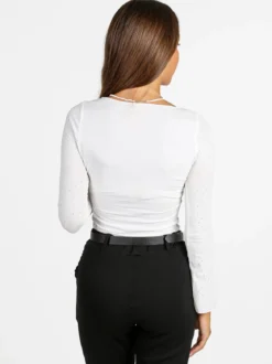 Solada Maglia donna a maniche lunghe con borchie - bianco