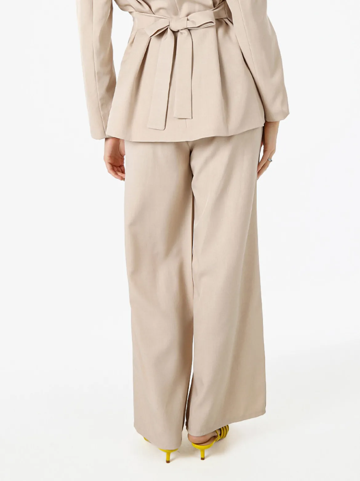 Solada Pantaloni da donna a gamba larga e dritta - beige