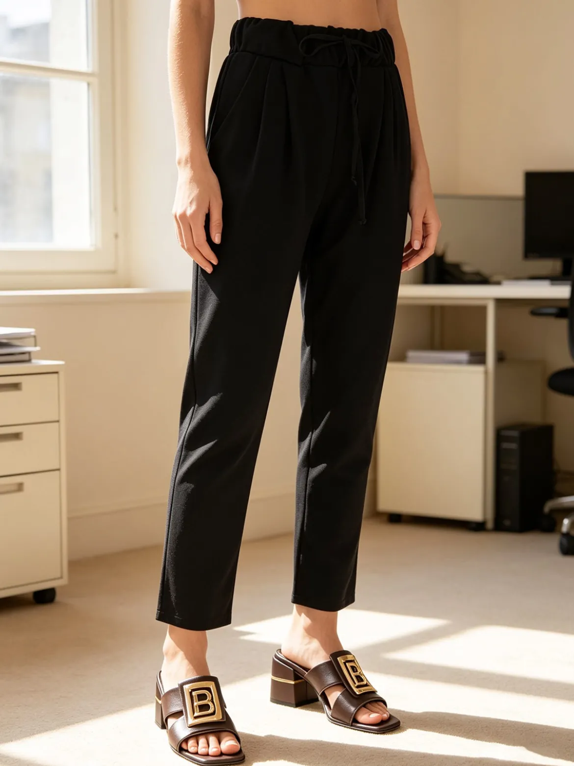 Solada Pantaloni donna con coulisse - nero
