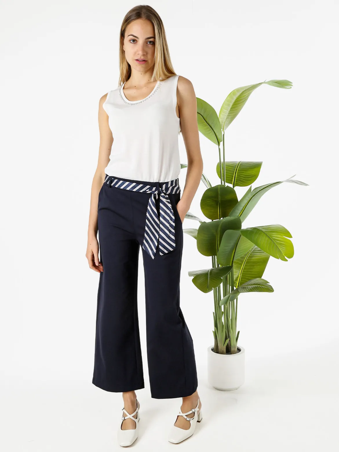 Solada Pantaloni donna cropped a gamba larga con cintura a foulard - blu scuro
