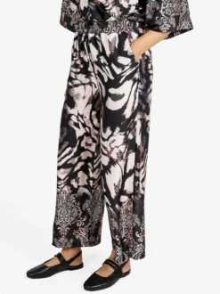 Solada Pantaloni donna effetto raso con stampe - nero