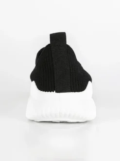 Solada Sneakers slip on nere