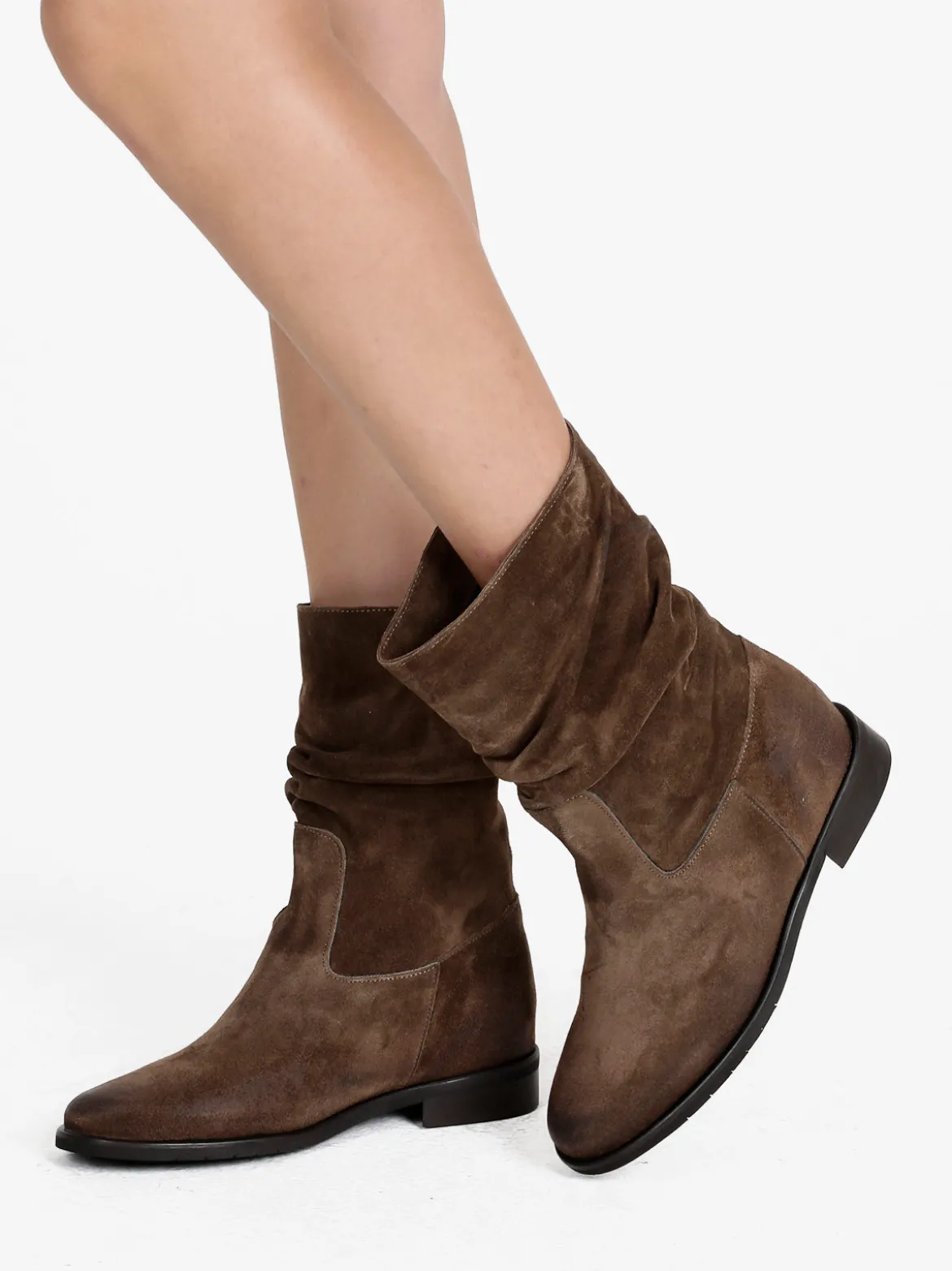 Solada Stivaletti donna in pelle scamosciata