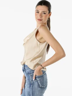 Solada Top donna smanicato con scollo a cascata in tessuto effetto raso - beige