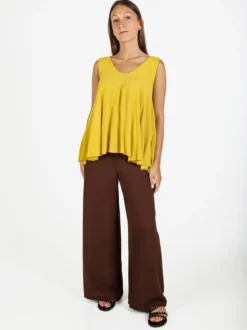 Solada Top donna svasato con scollo a V - senape