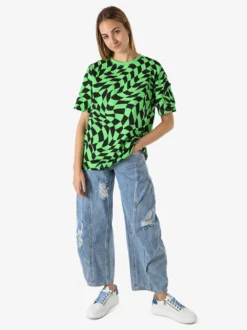 Solada T-shirt donna oversize con stampe geometriche bicolore e taschino sulla manica - verde