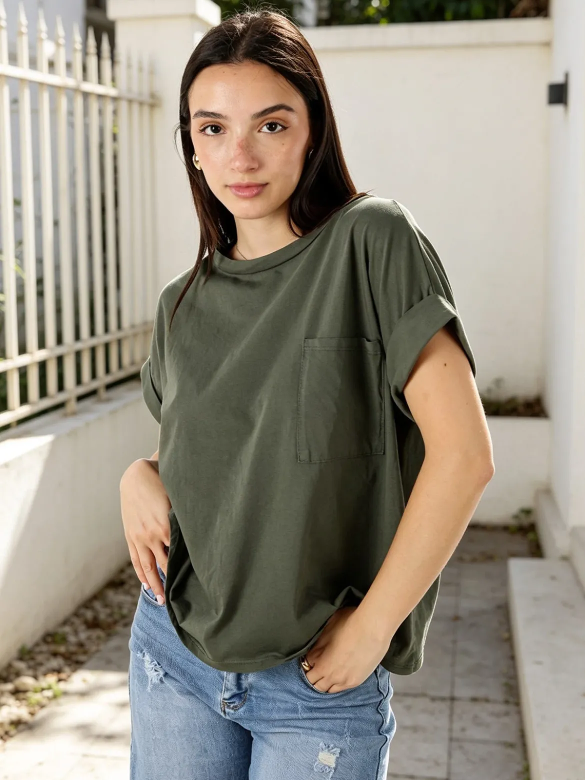 Solada T-shirt donna oversize in cotone con taschino - militare