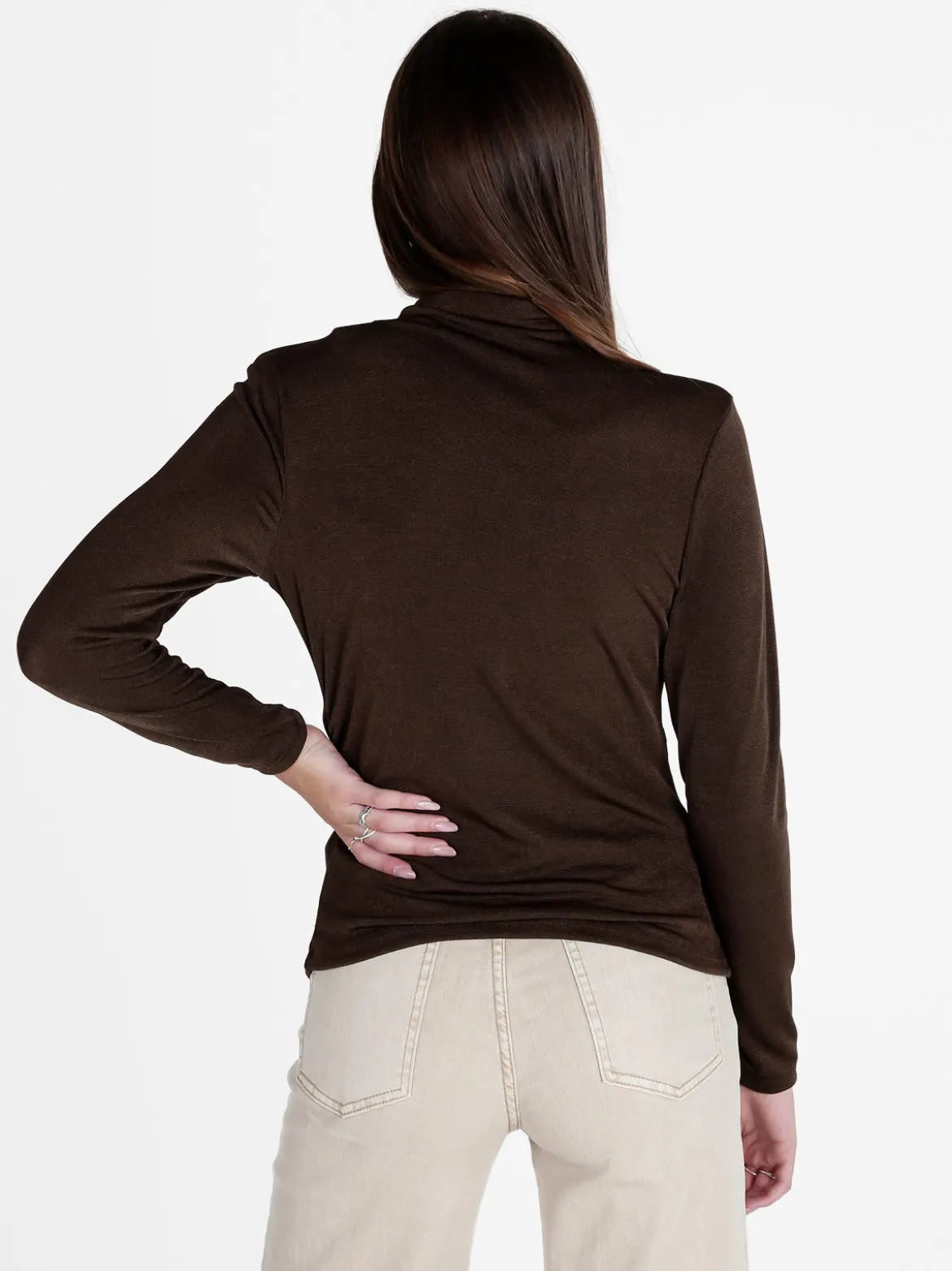 Unique Maglia donna accollata a maniche lunghe