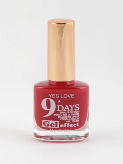 Yes Love Cosmetics Smalto 9 days effetto gel ad asciugatura rapida